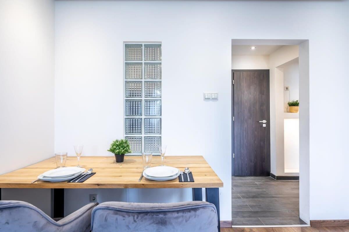 Cozy Quiet Apartment With A Balcony 부다페스트 외부 사진